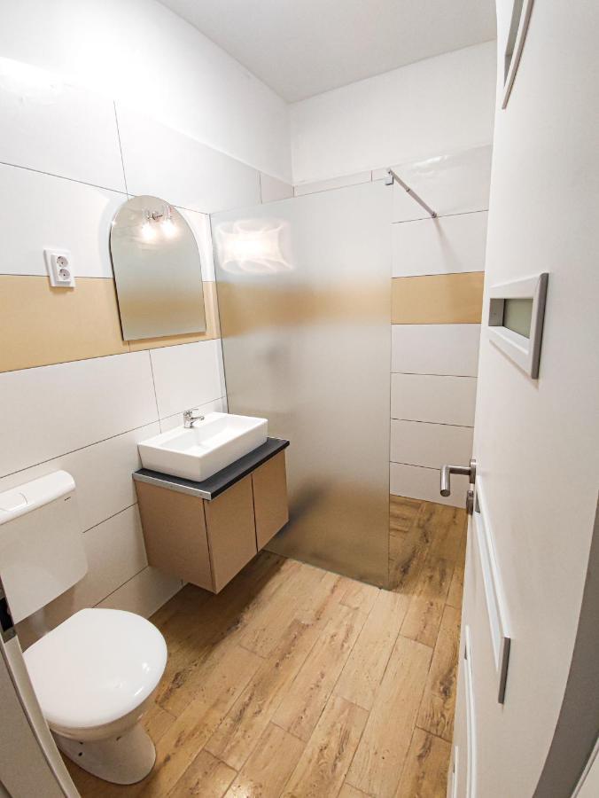 Harmonia Vendeghaz Hotel Szeged Eksteriør billede
