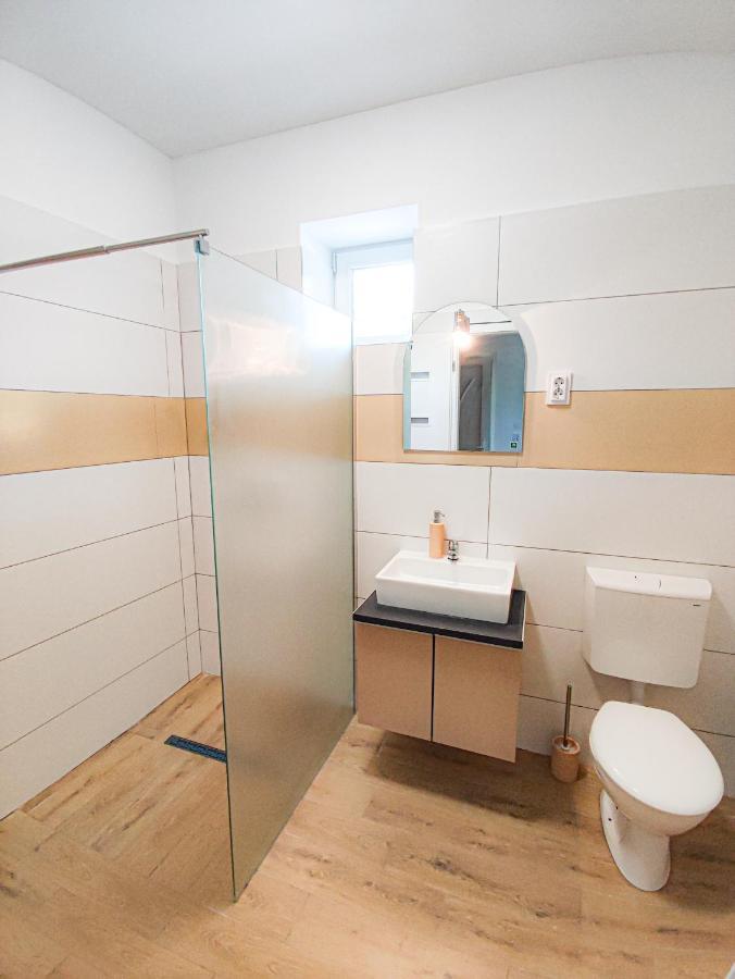 Harmonia Vendeghaz Hotel Szeged Eksteriør billede
